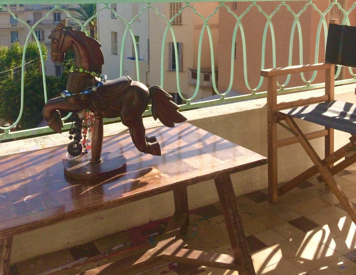 Home Stay - Baie Des Anges Nice Bagian luar foto